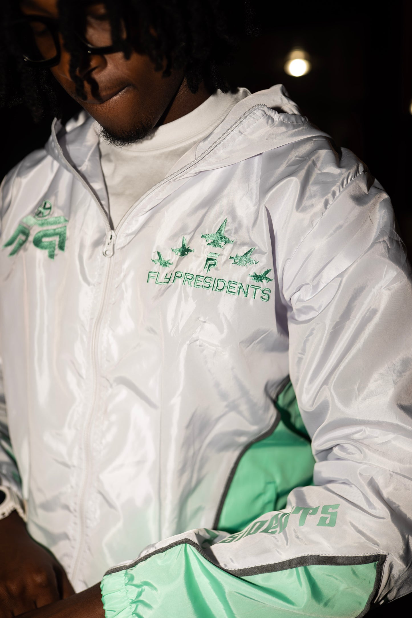 White/Teal - "Presidential Gallery" Windbreaker Set