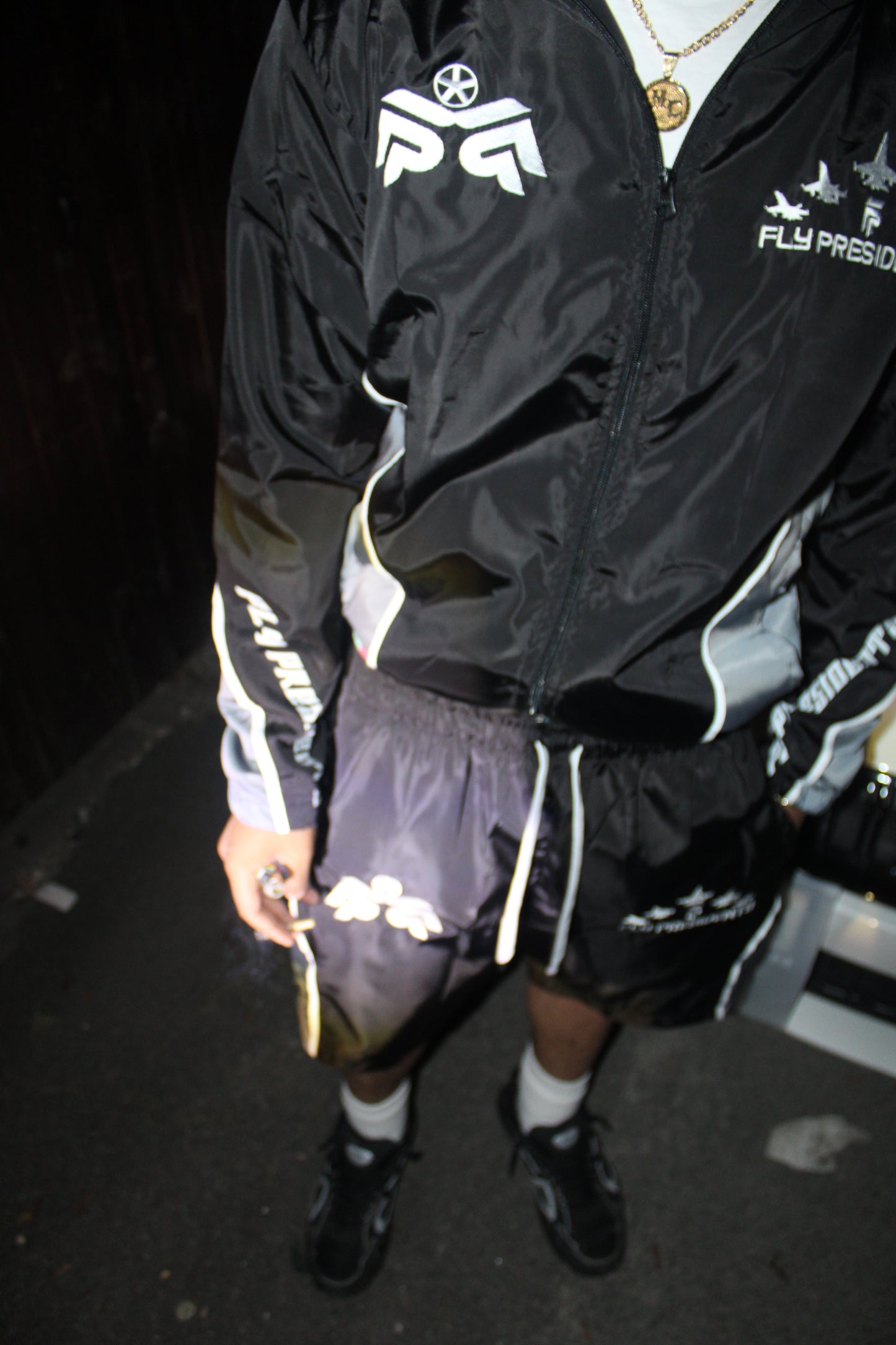 Black - "Presidential Gallery" Windbreaker Set